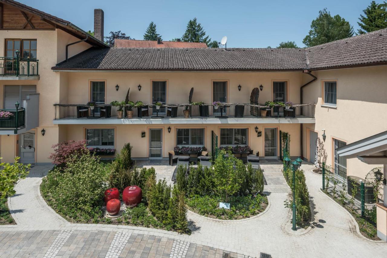 Hotel Mutz Garni Inning am Ammersee Dış mekan fotoğraf