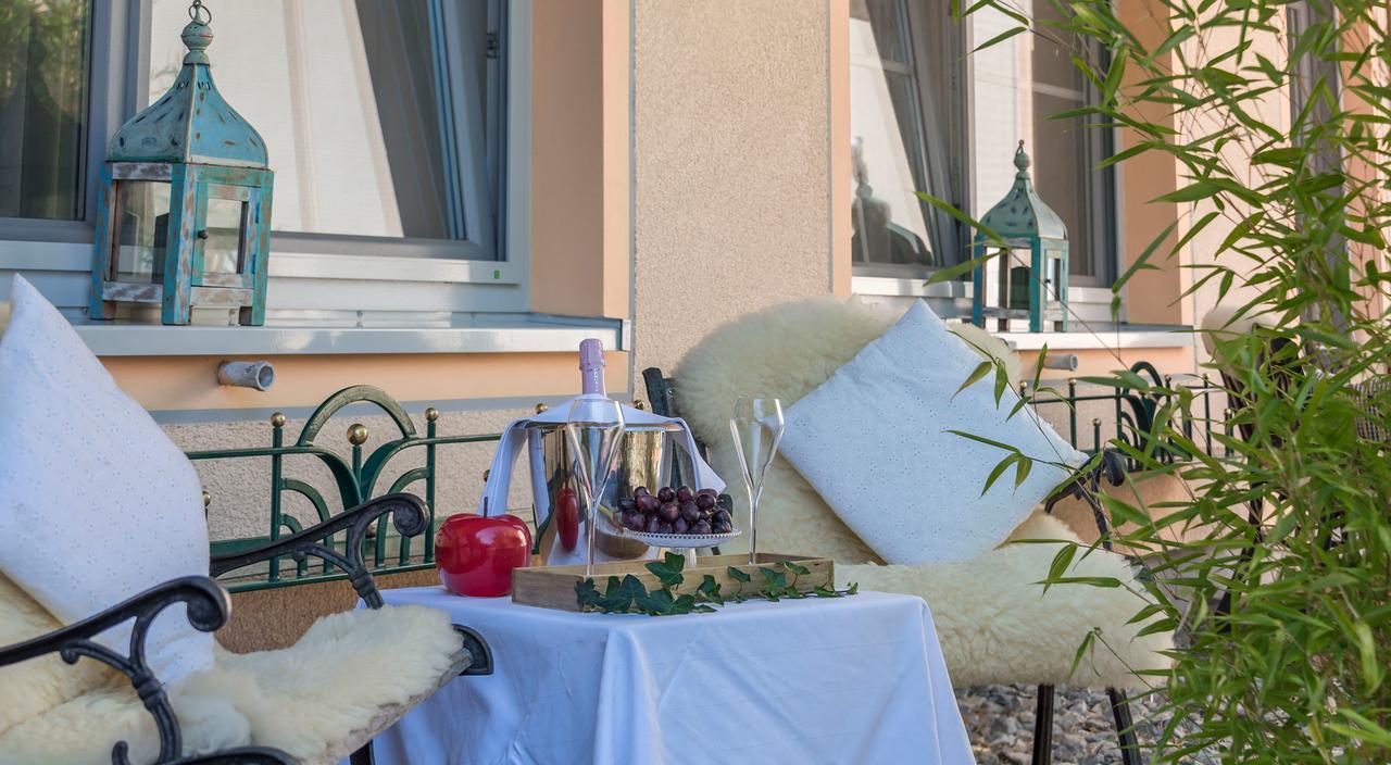 Hotel Mutz Garni Inning am Ammersee Dış mekan fotoğraf