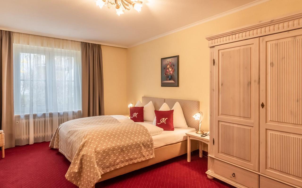 Hotel Mutz Garni Inning am Ammersee Dış mekan fotoğraf